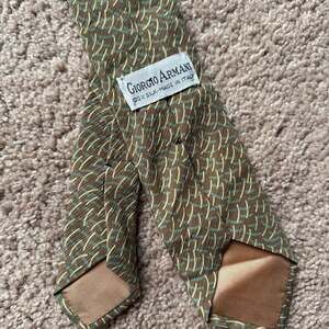 Giorgio Armani Cravatte Men's Green Gold Geometric 100% Silk Necktie